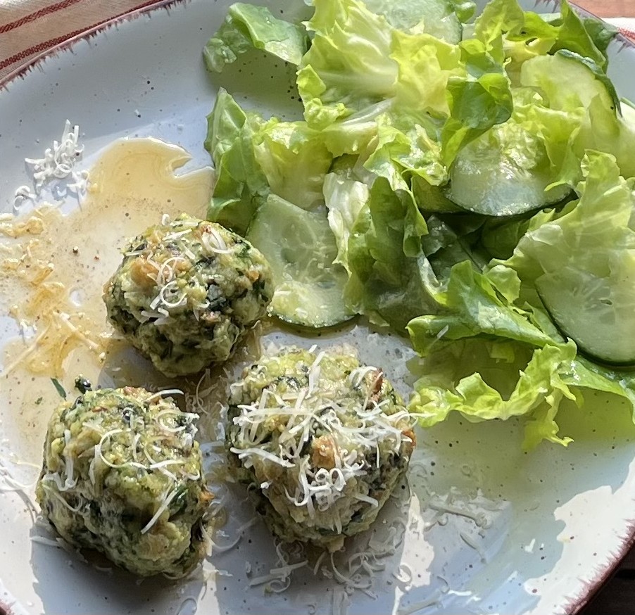 Bärlauch-Semmelknödel