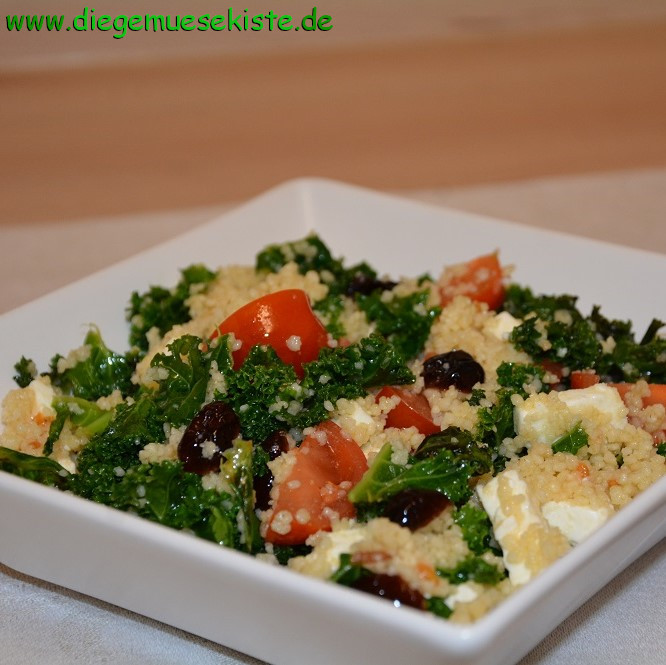 Grünkohl-Couscous-Salat