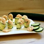Gurken-Röllchen mit Garnelen