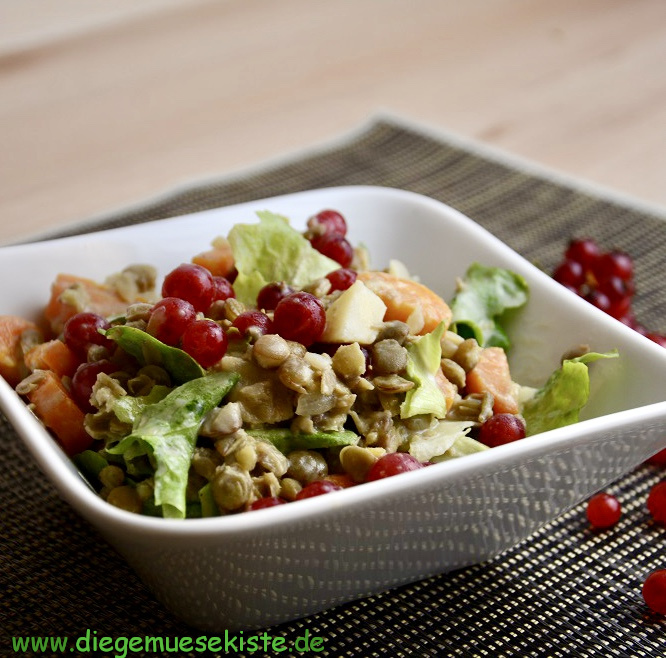 Linsensalat mit Johannisbeeren
