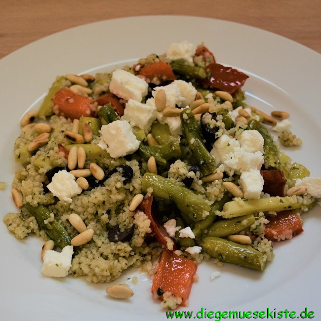 Couscous-Pfanne mit Grünspargel