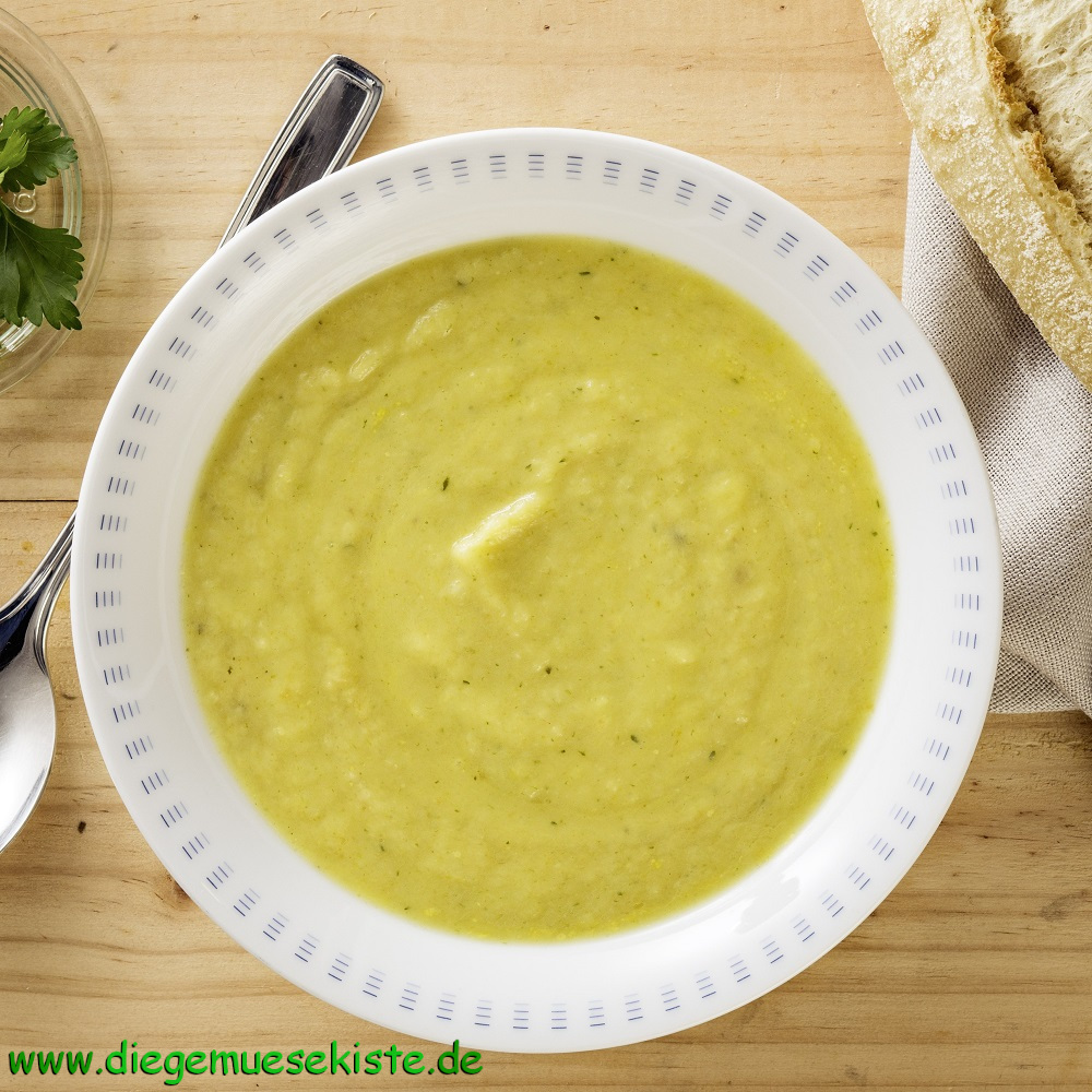Wurzelpetersilien-Suppe