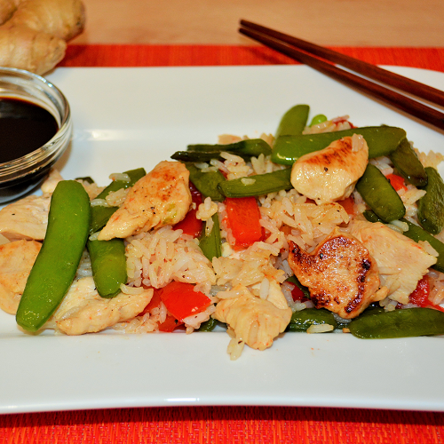 Zuckererbsen mit Hähnchenbrustfilet