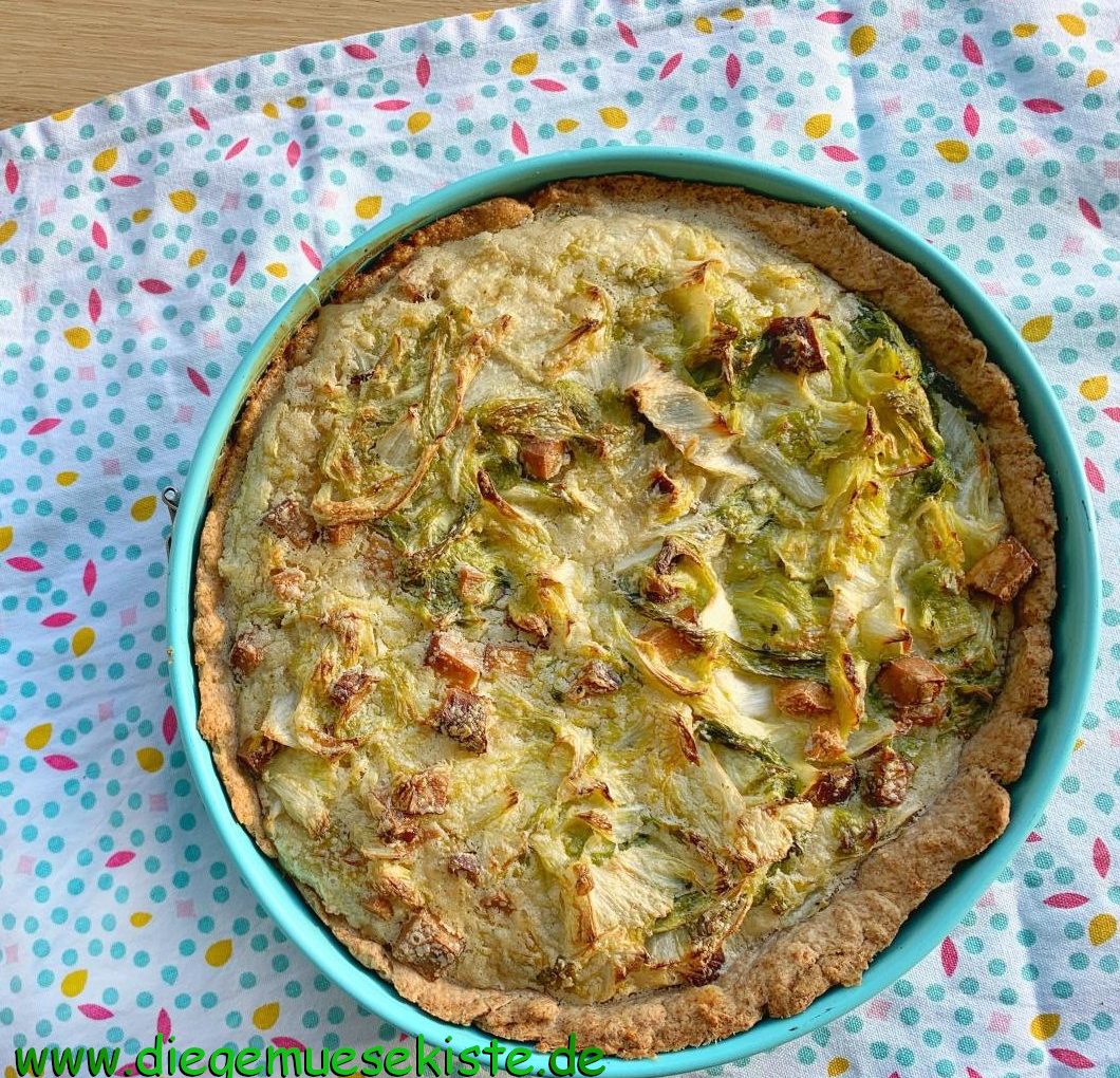 Zuckerhut-Quiche mit Räuchertofu